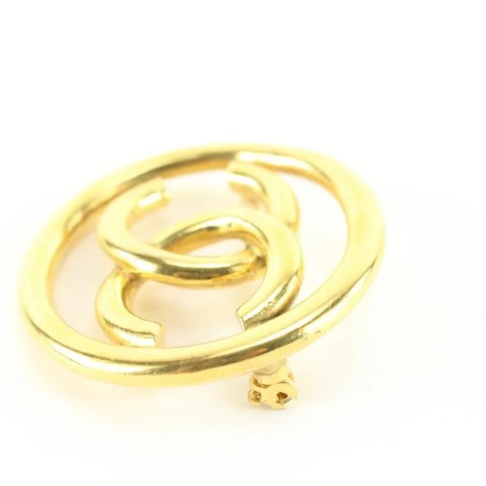 Chanel 93P 24k Gold Plate CC Logo Circle Brooch Pin 31ck824s